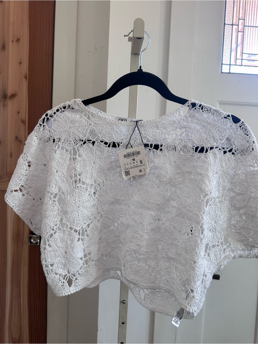 Zara White Crochet Floral Boxy Short Sleeve Top